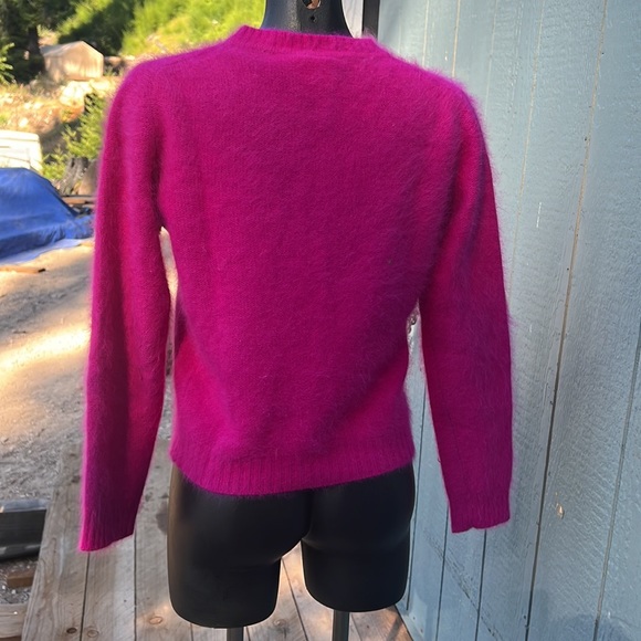 Barbie-core bright pink super soft angora & wool VTG retro v-neck sweater size M - Picture 3 of 8